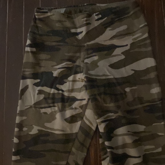 Express Leggings. Size S/P. Perfect condition. Like new - Picture 3 of 6